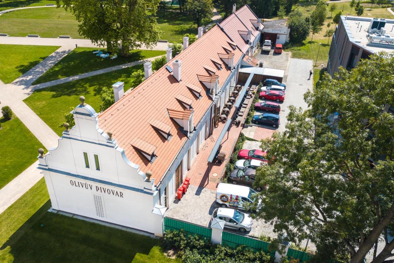 Olivuv Pivovar Gasthuis Dolni Brezany